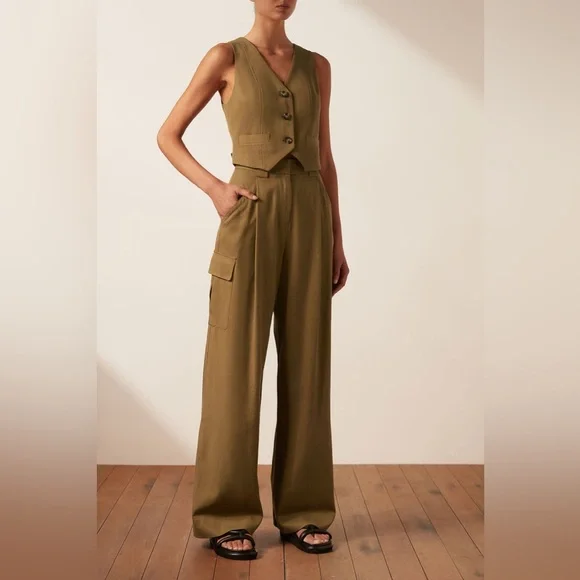NWT Shona Joy Sara set - utility relaxed pant and fitted vest - Picture 2 of 10
